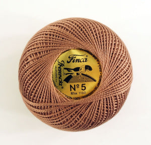 50 Gramos Ovillo Perle Finca No 5 ART00800.05